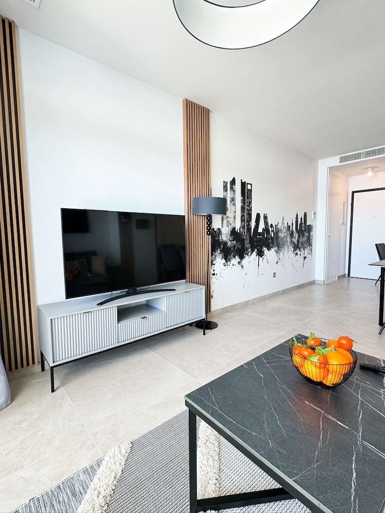 Sunset Cliffs Sea View Deluxe Apartment, Balcony, Beach View 12