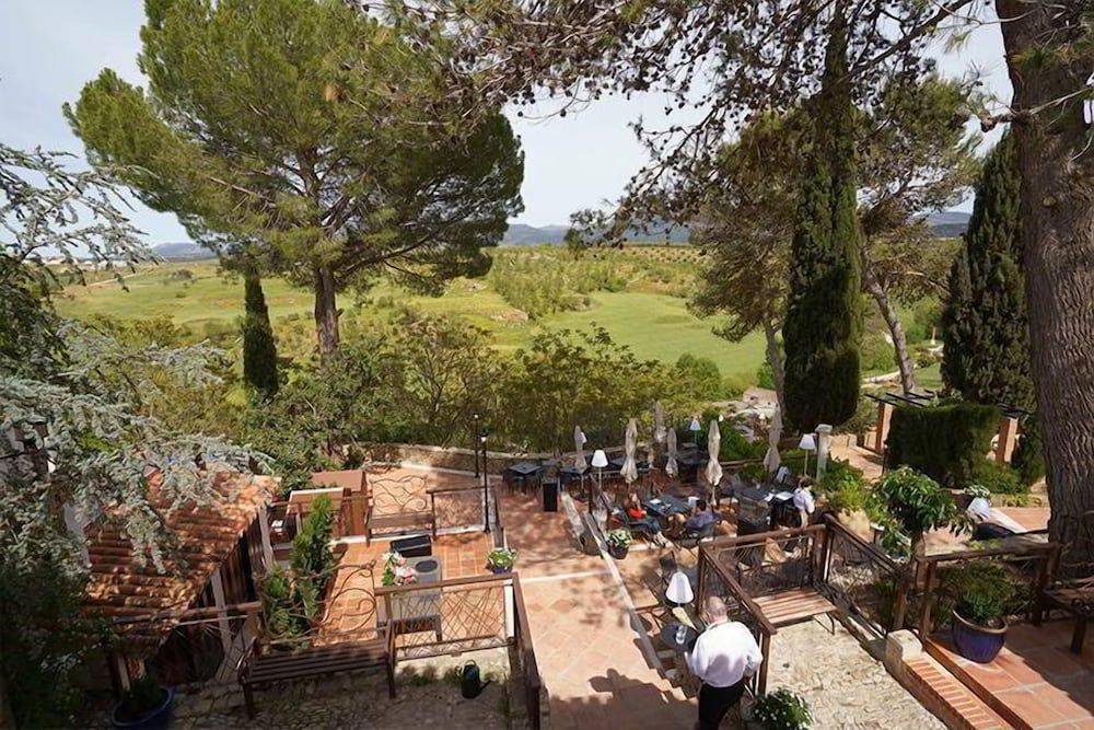 Hotel Boutique Palacio de la Duquesa Deluxe Double Room, Balcony, Garden View 11