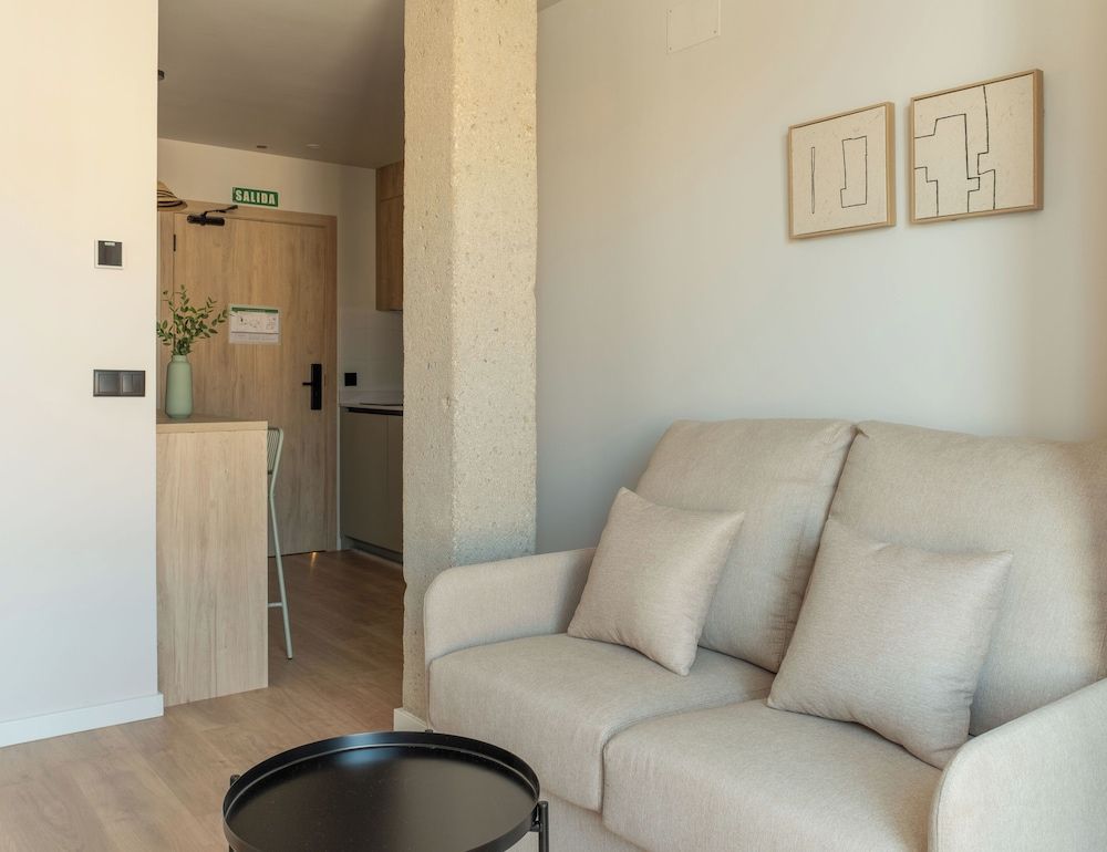 Líbere Pamplona Universidad Studio, Balcony 25