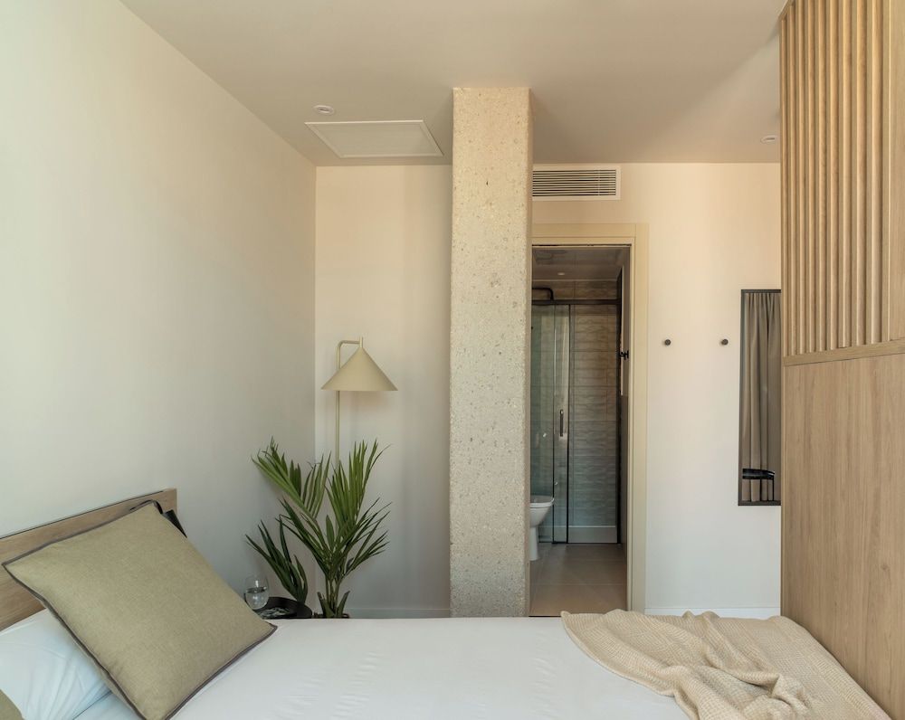 Líbere Pamplona Universidad Studio, Balcony 8