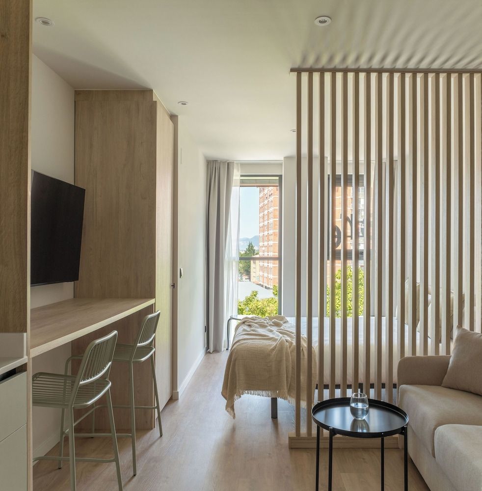 Líbere Pamplona Universidad Studio 6