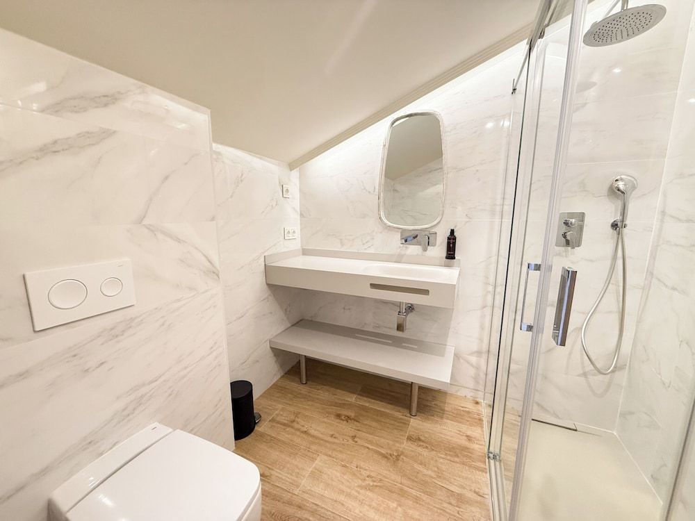 Akla Hotel El Burgo de Osma Comfort Double Room, City View 8