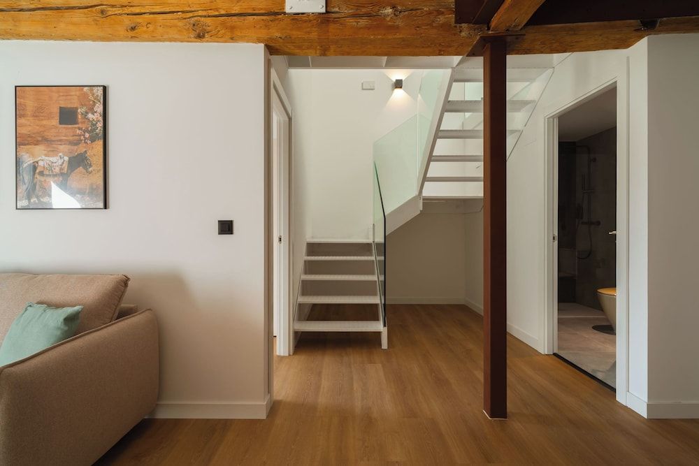 Limehome Pamplona Hilarión Eslava Two-Bedroom Apartment with Sofa Bed 10