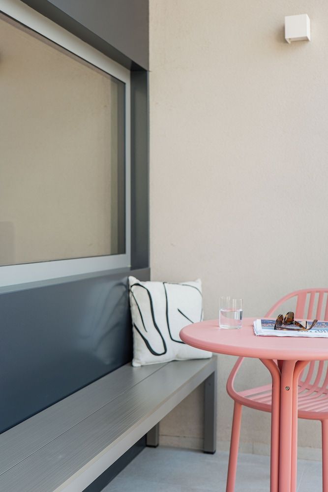 KORA KILIKI Comfort Apartment, 1 Queen Bed, City View 9