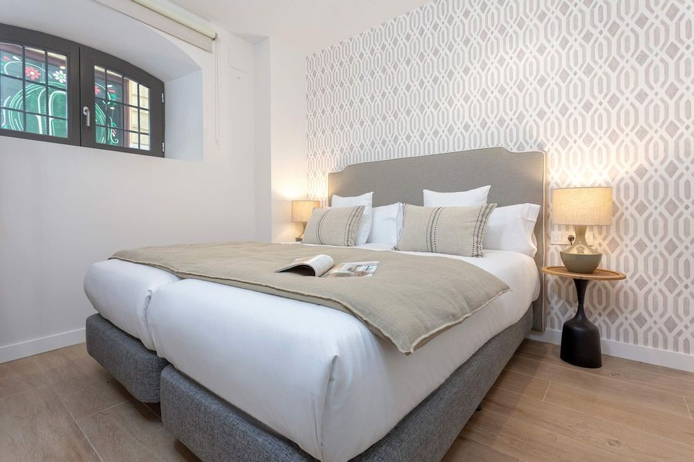 Apartment (2 Bedrooms)