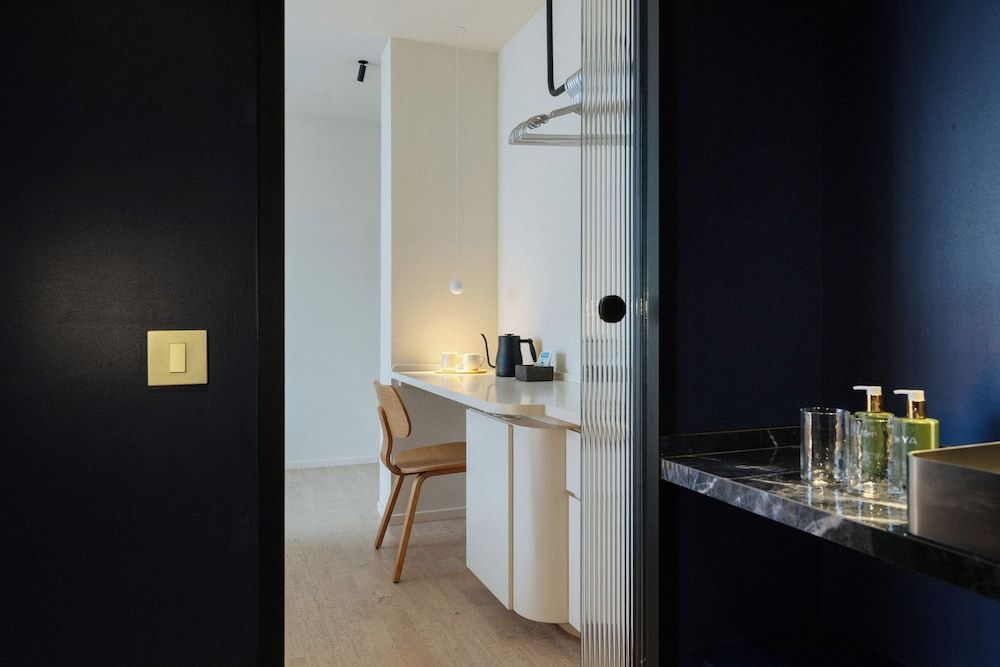 Hotel Taro Santa Cruz Standard Double Room, City View 12