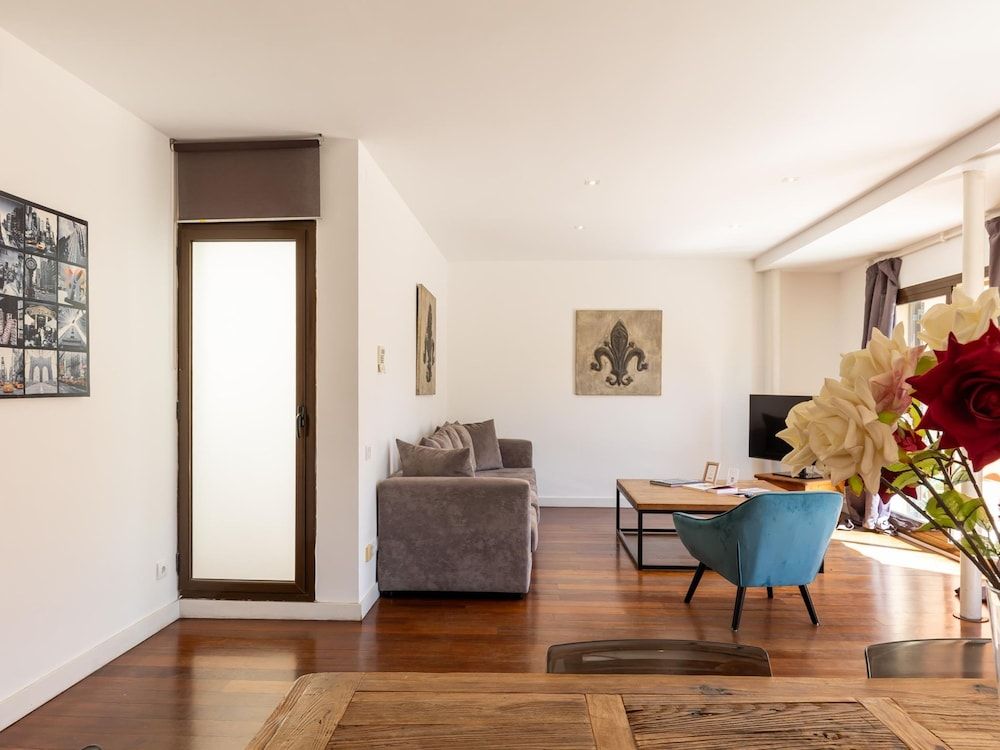 Apartamento Tico con Terraza Apartment 9