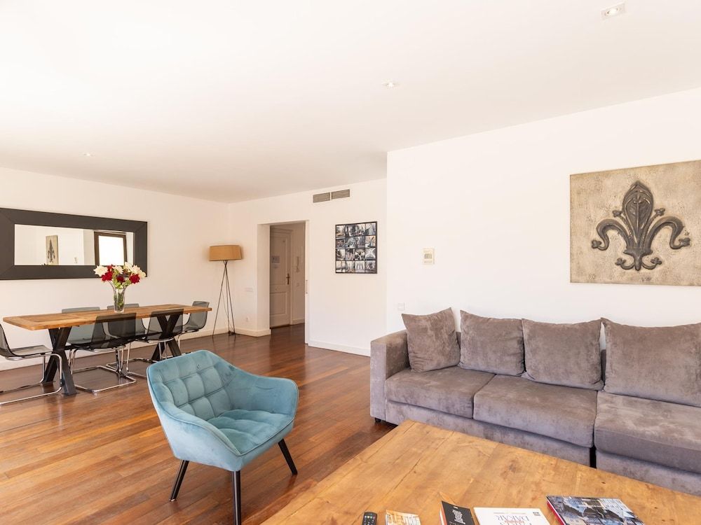 Apartamento Tico con Terraza Apartment 5