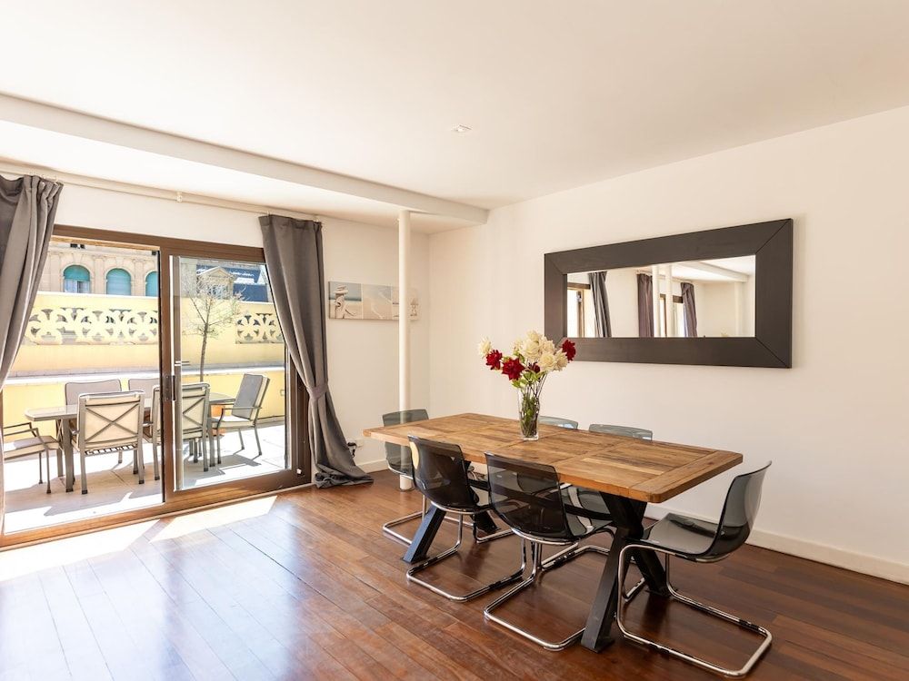 Apartamento Tico con Terraza Apartment 10