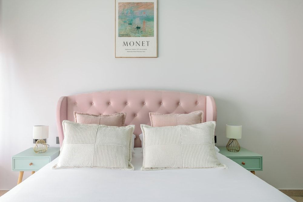 Charm Beach Retreat Deluxe Triple Room, Courtyard View 4