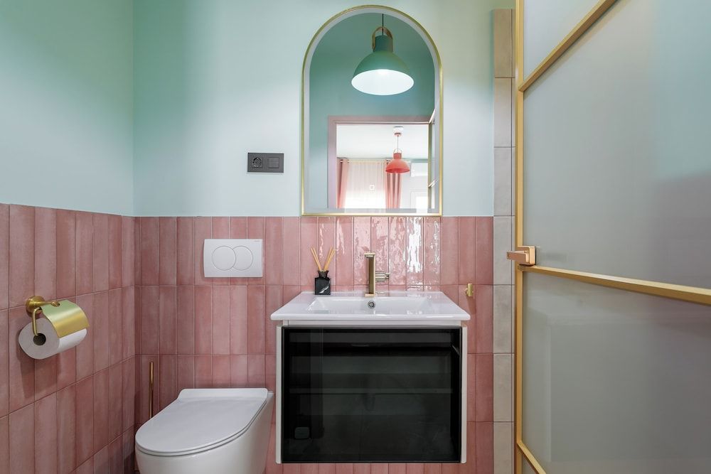 Charm Beach Retreat Deluxe Triple Room, Courtyard View 17