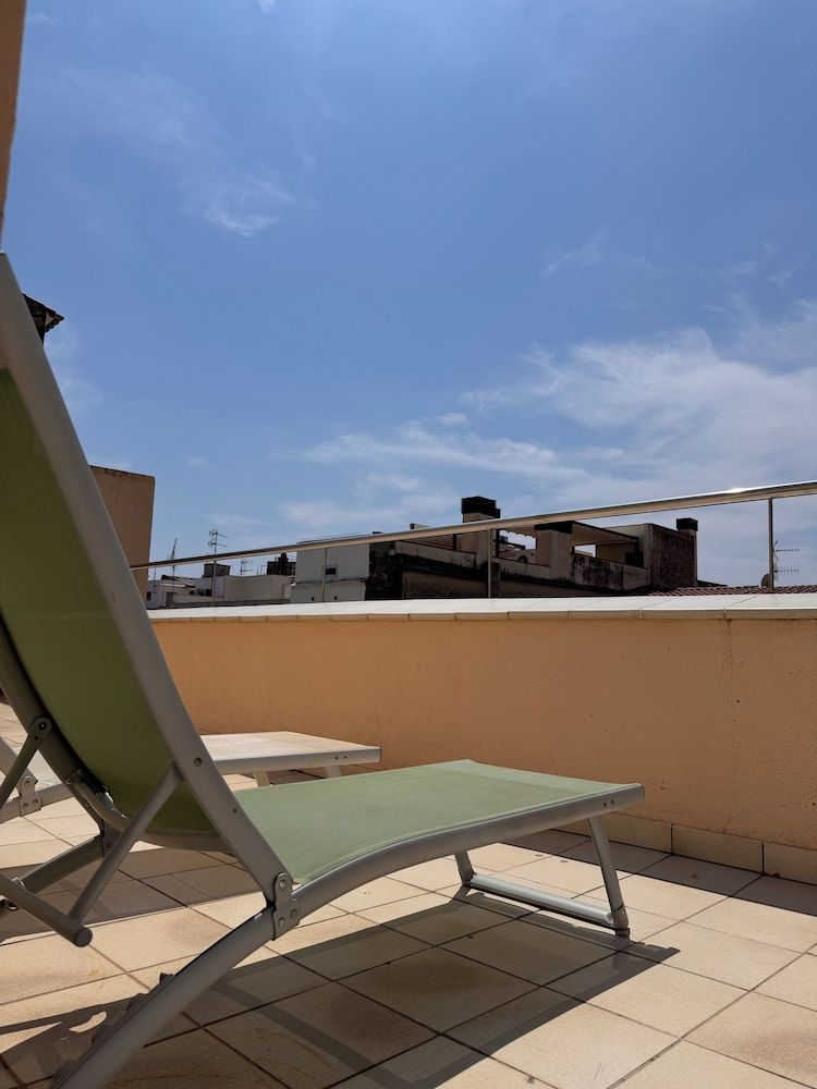 Hotel Noucentista Superior Double Room, Terrace, City View 6