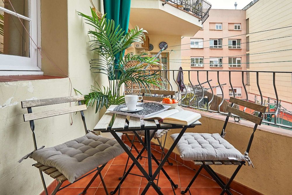 BBarcelona Calabria Flat Apartment, 4 Bedrooms, Balcony 29