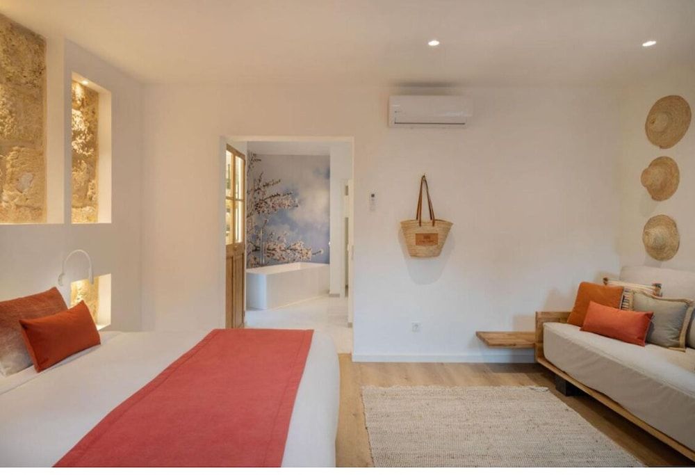 Luxury Double or Twin Room, Balcony, City View