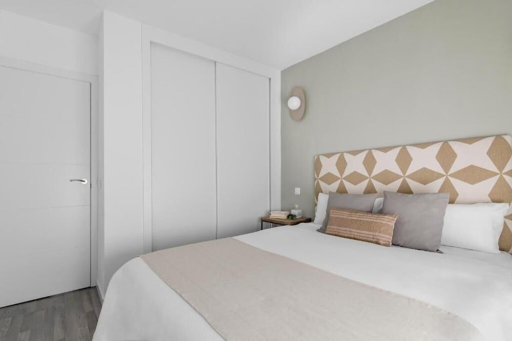 Cool Apartments by Olala Homes Comfort Apartment 2