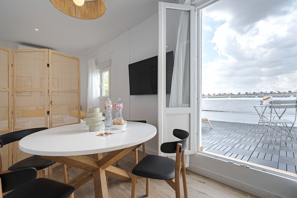 Vallecano Apartments by Olala Homes Apartment 10