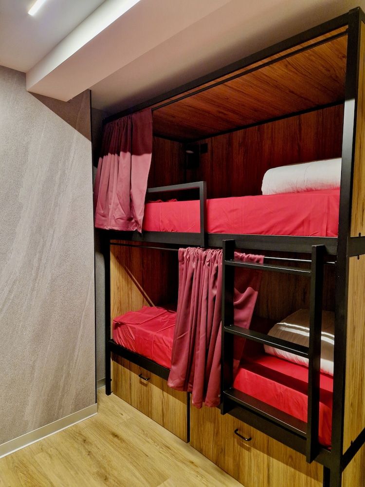 Deluxe Shared Dormitory