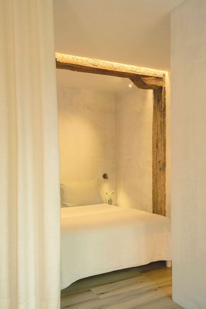 Enea Living Design Studio, Balcony, River View 4