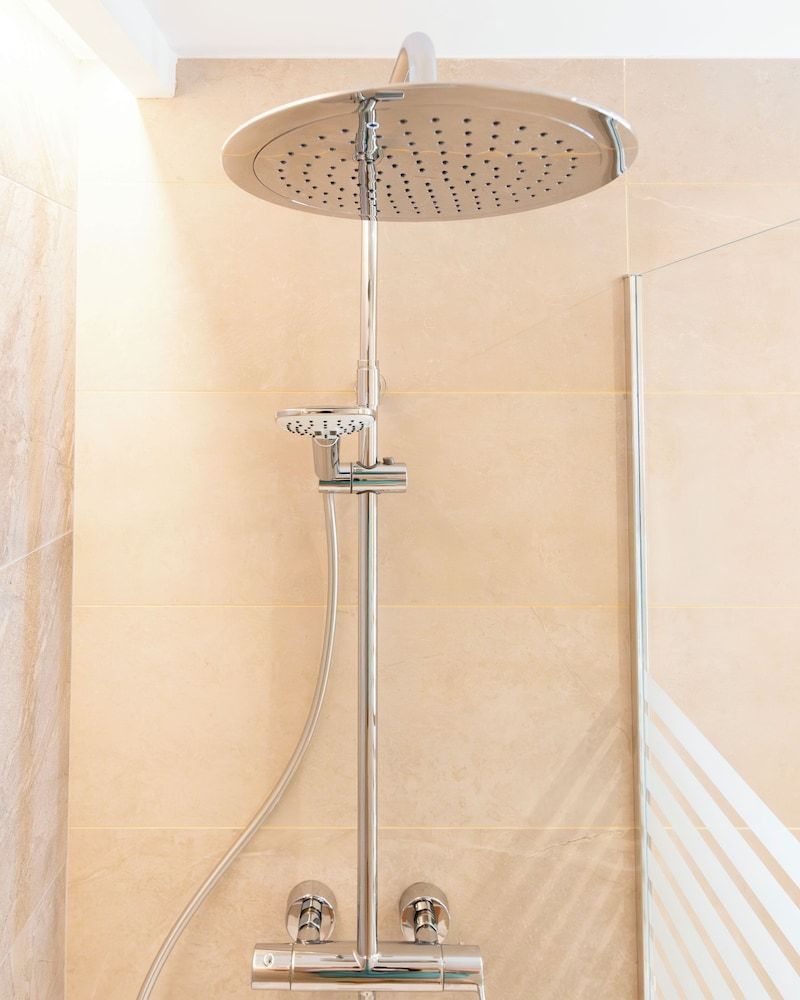 Apartamentos Silken Goya Apartment, City View 9