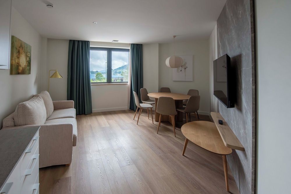 Apartamentos Silken Goya Family Apartment, City View 4