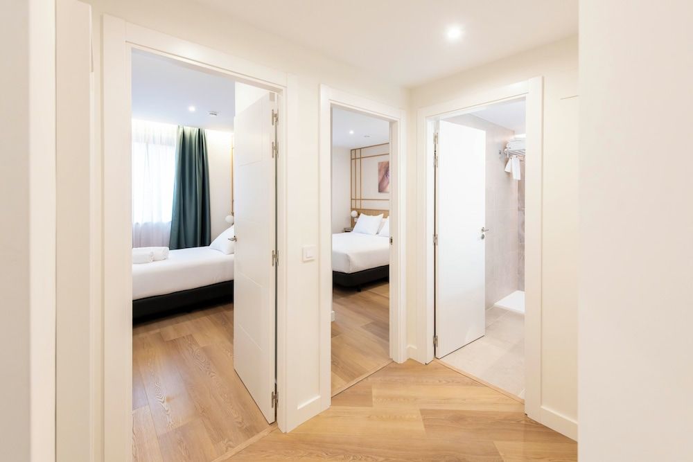 Apartamentos Silken Goya Family Apartment, City View 6