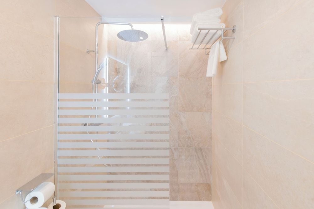 Apartamentos Silken Goya Apartment, City View 15