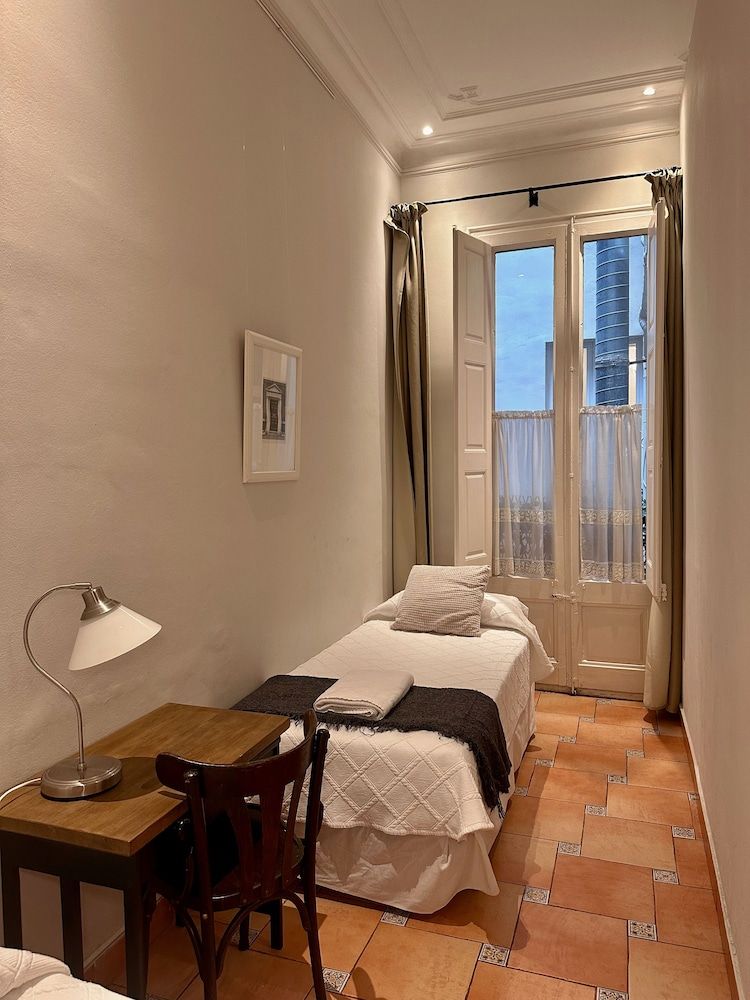 Economy Triple Room, Courtyard View