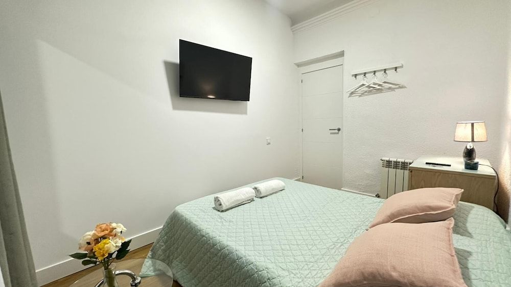 Habitaciones Manuela Double Room, Shared Bathroom 5