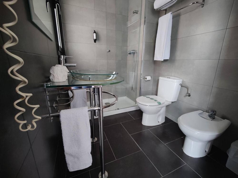 Hostal Manel Double Room 15