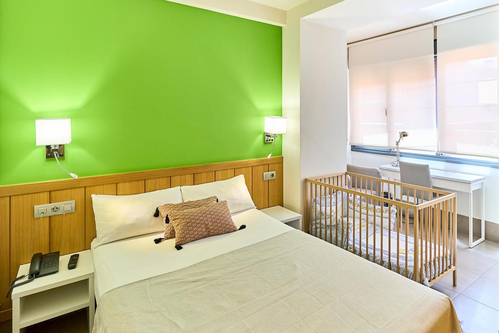 The Book Factory Hostel by gaiarooms Triple Room