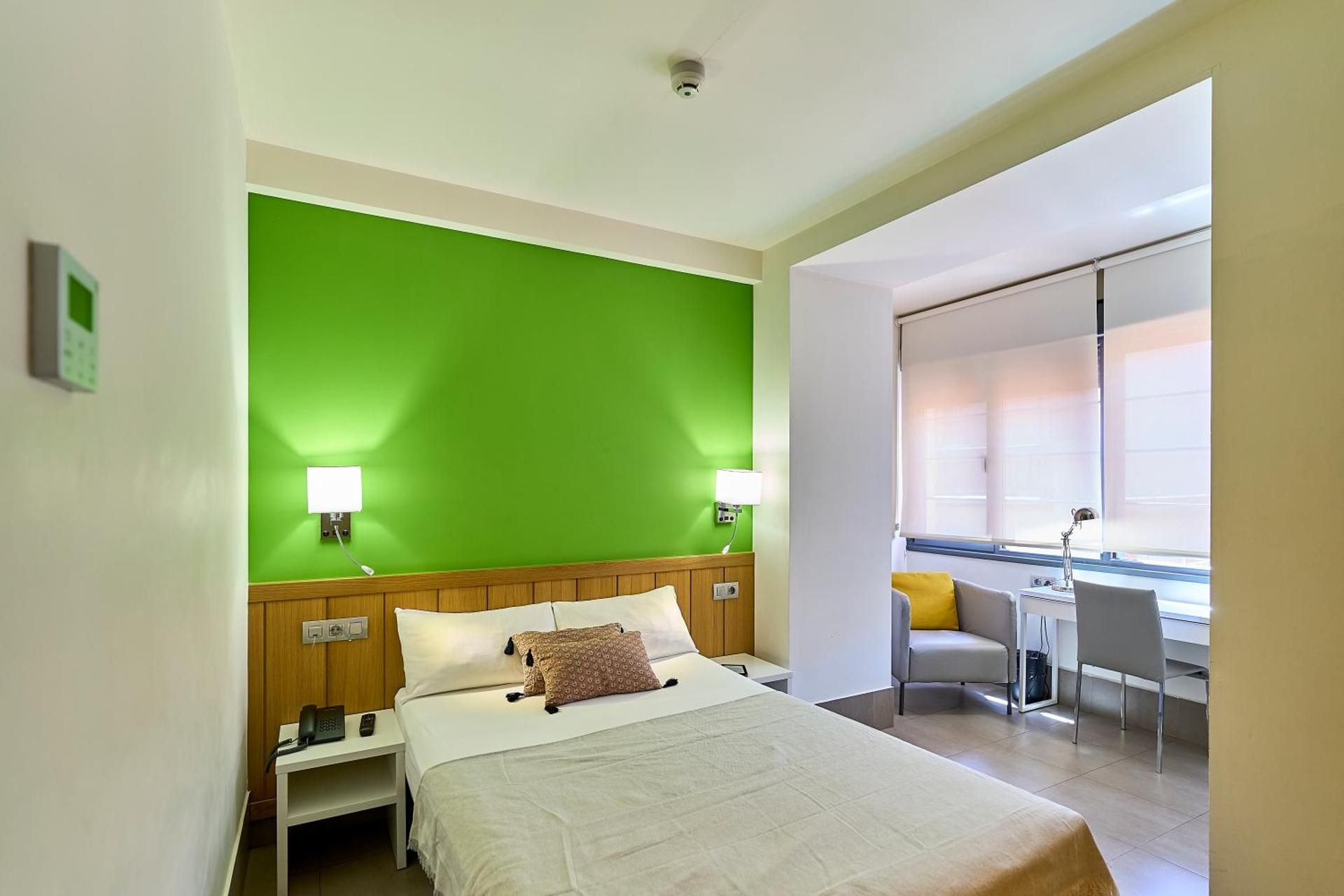 The Book Factory Hostel by gaiarooms Triple Room 2