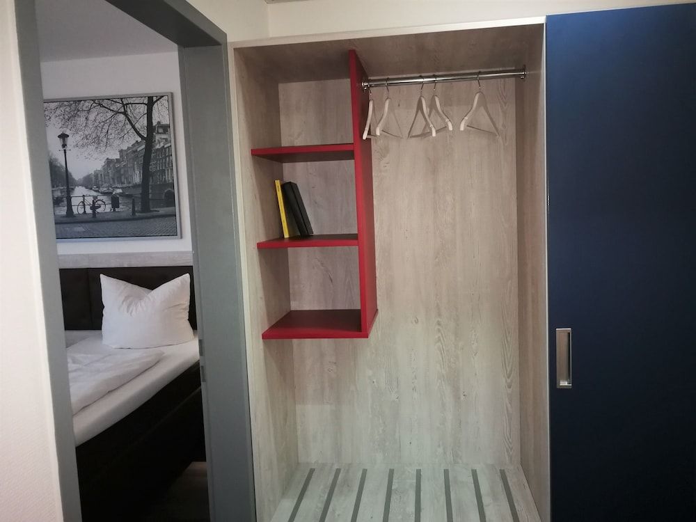 Hotel NearBy Apartment, 2 Bedrooms 10