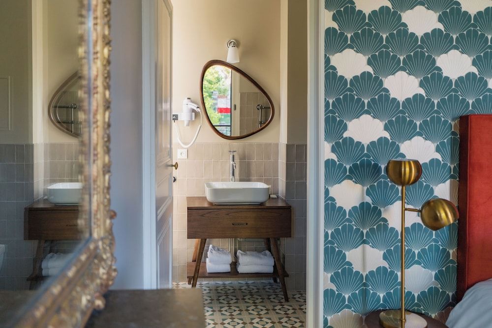 Le Parc Quadruple Room, Garden View 8