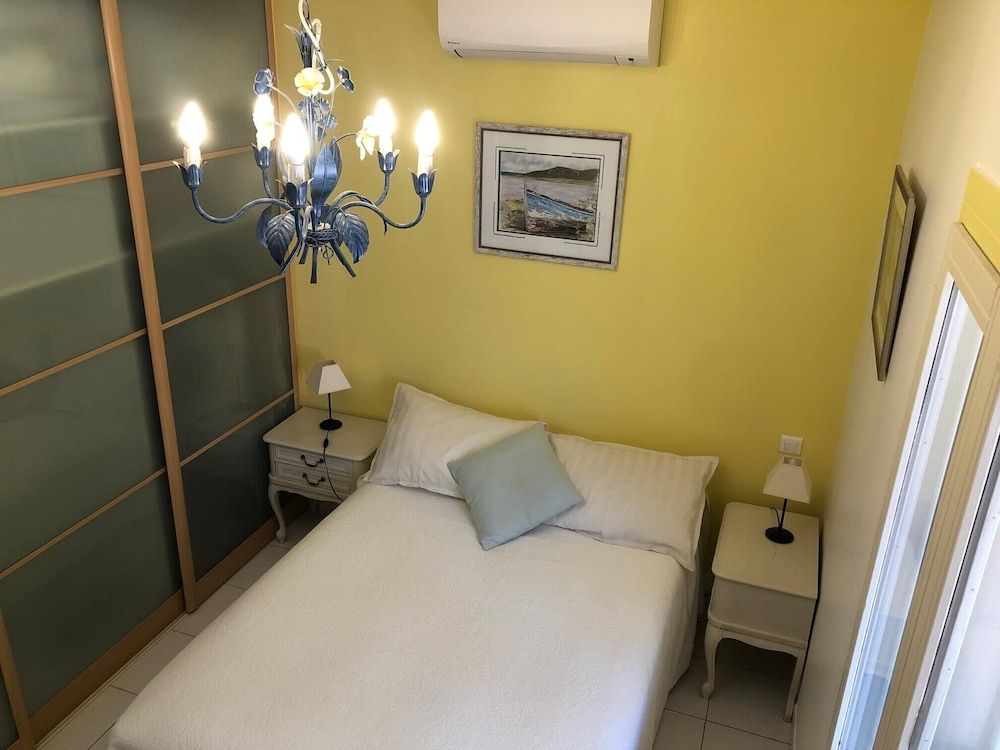 Deluxe Double Room, Courtyard View