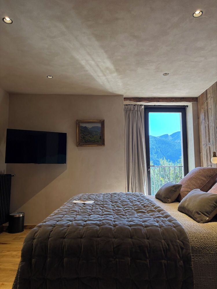 Room 2