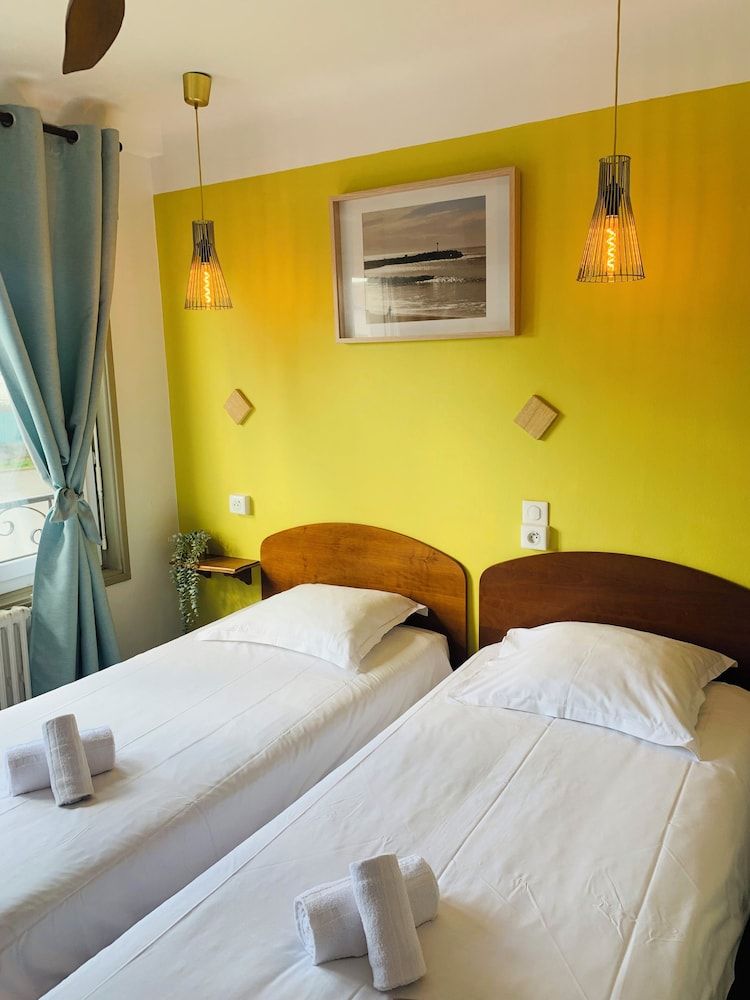 Hôtel Fine Standard Twin Room, City View 3