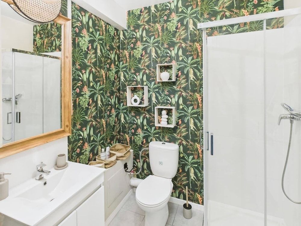 Jol Tourisme Comfort Room, City View 9