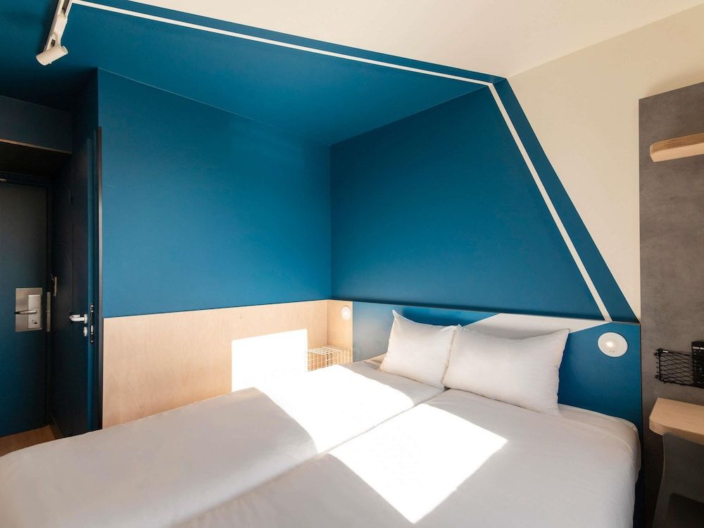 Ibis Budget Lyon Confluence Room, 2 Twin Beds