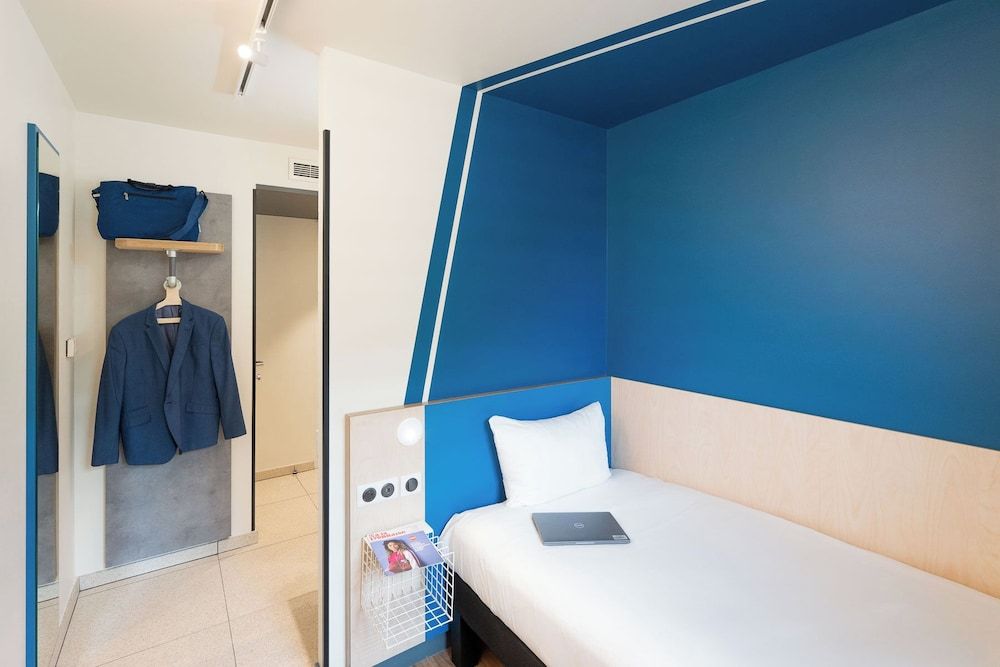 Standard Room, 3 Twin Beds