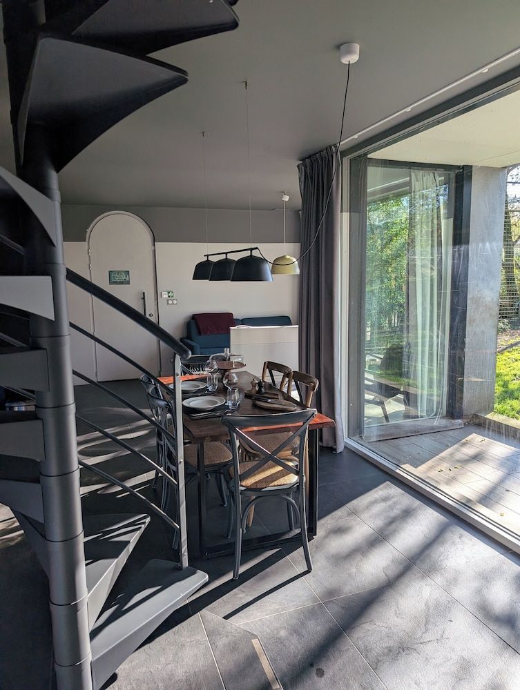 Night Experience By Zoo Bordeaux Pessac Lodge Tigre & Spa & Dîner - Access to the zoo 6