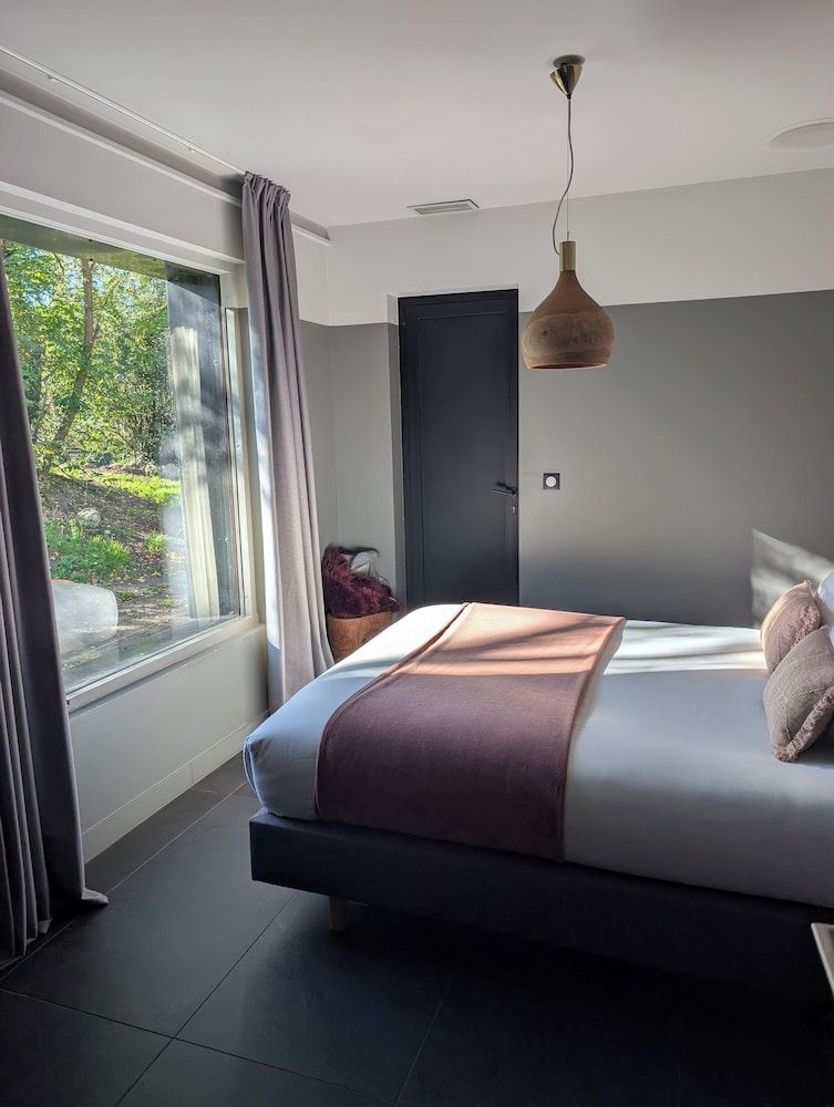 Night Experience By Zoo Bordeaux Pessac Lodge Tigre & Spa & Dîner - Access to the zoo 2