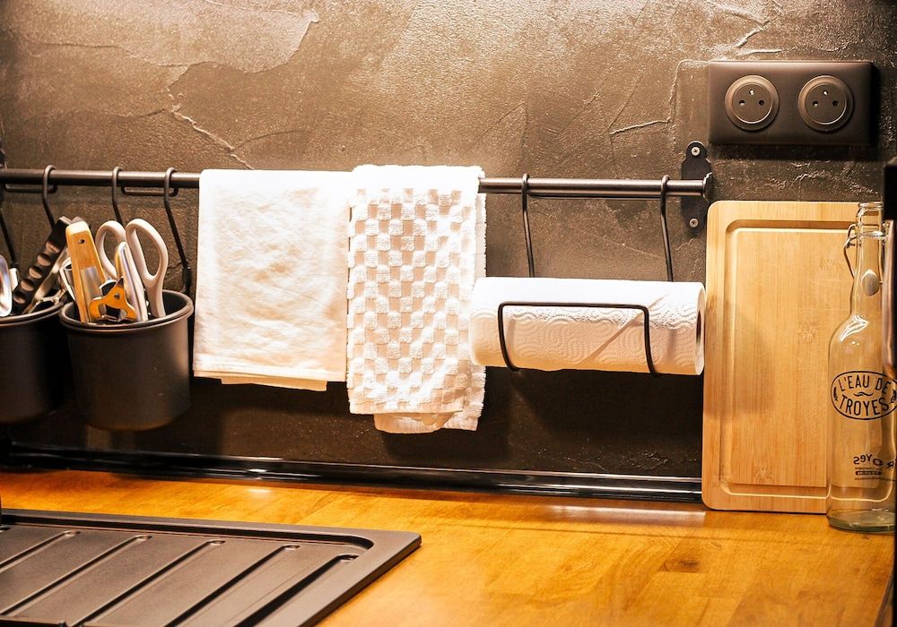 La Maison V.H., Appartements d'Hôtes Luxury Apartment, Accessible, Private Bathroom (Rdc A) 11