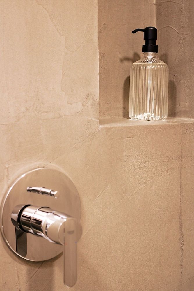 La Maison V.H., Appartements d'Hôtes Junior Apartment, Patio, Garden View 12