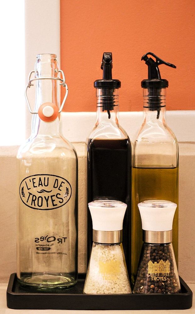 La Maison V.H., Appartements d'Hôtes Junior Apartment, Patio, Garden View 20