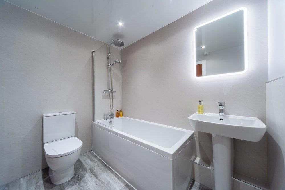 Tinto Hotel Standard Double or Twin Room 9