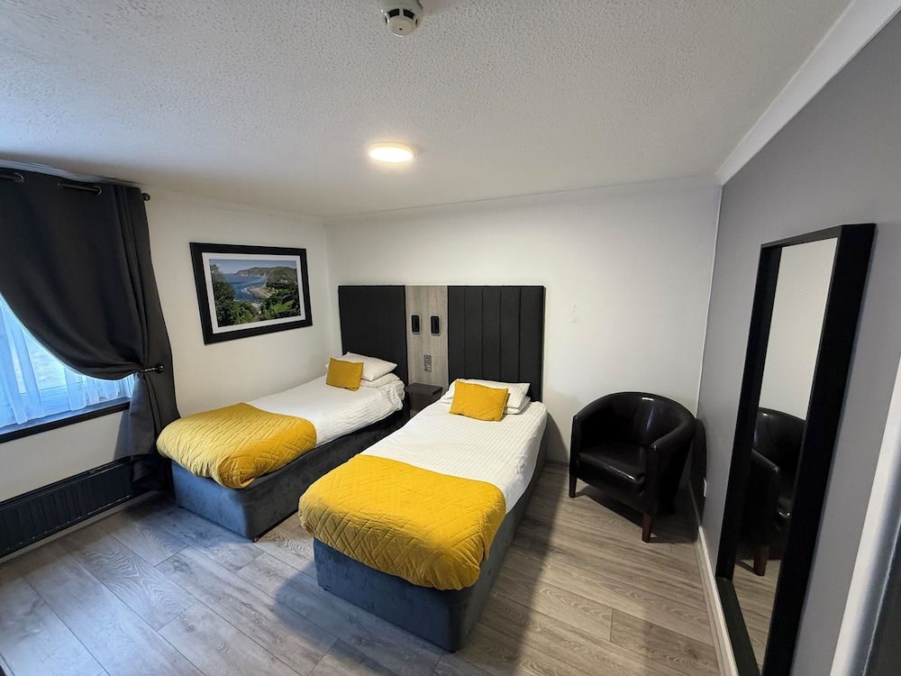 Durrant House Hotel Standard Twin Room 5