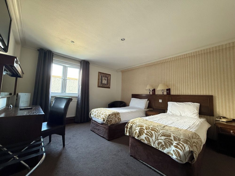 Durrant House Hotel Classic Twin Room 3