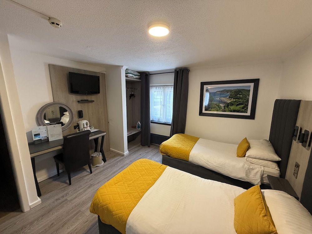 Durrant House Hotel Standard Twin Room 10