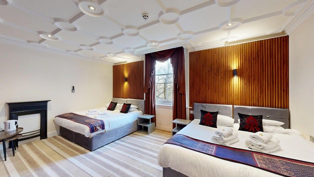 High Tor Hotel Family Room, Mountain View 8