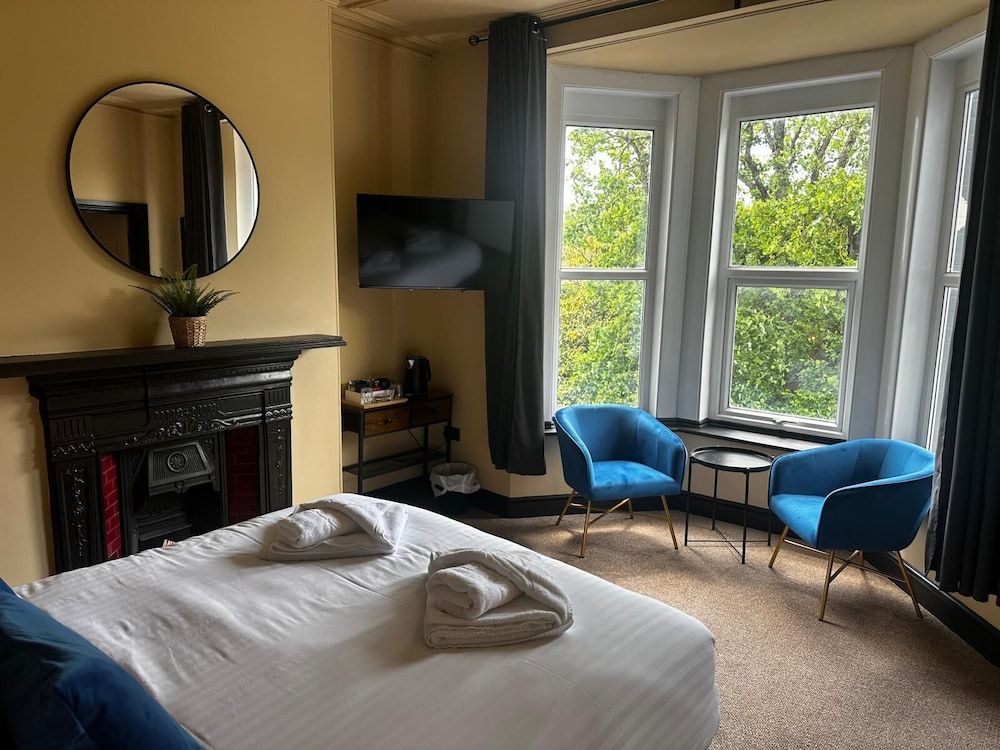 The Goodrington Sands- Apart Hotel